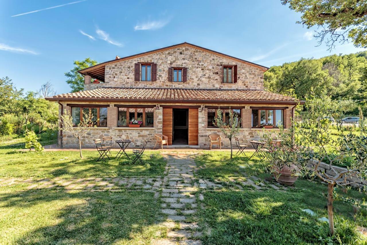 Agriturismo Eutopia Сан Лео Екстериор снимка